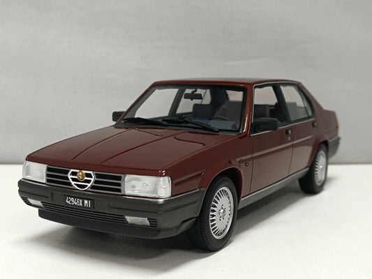 Alfa 90 2.5i Quadrifoglio Oro 1985 Opale Metallizzato Laudoracing 1:18 Usato