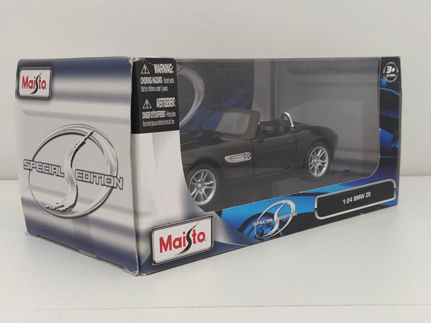 BMW Z8 - Maisto 1:24 GM Shop