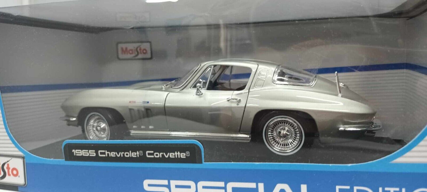 Chevrolet Corvette 1965 Silver Maisto 1:18 Nuovo 1/18