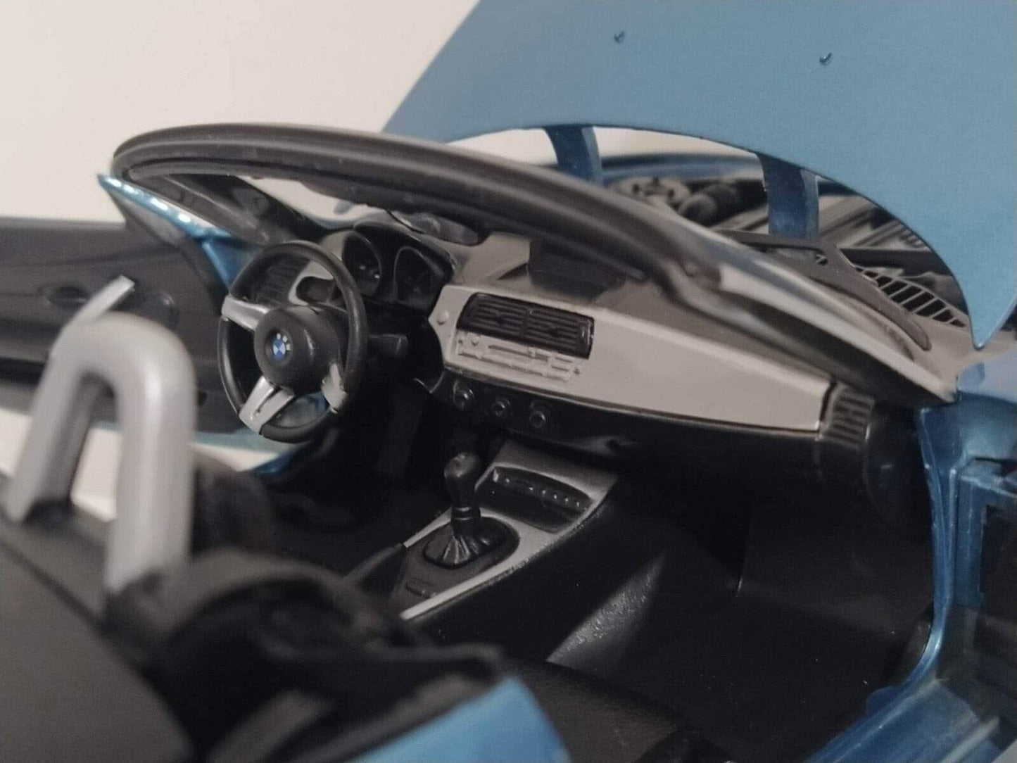 Bmw Z4 - Solido 1:18 GM Shop