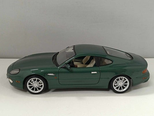 Aston Martin DB7 Vantage Maisto 1:18 Verde Usato GM Shop