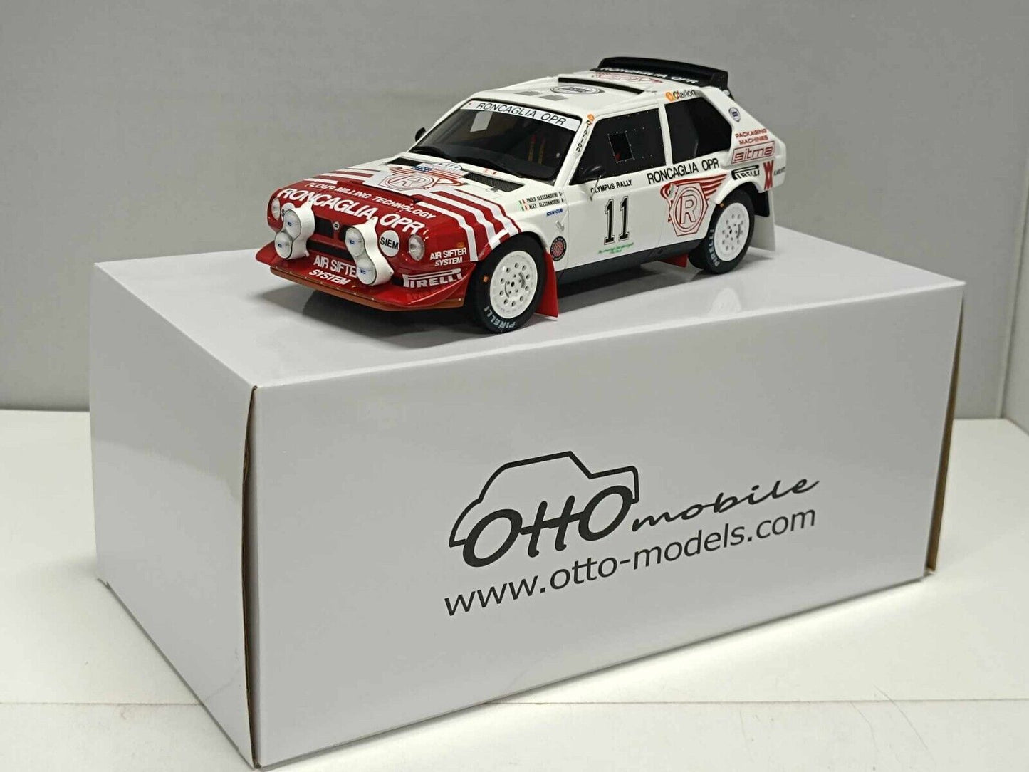 Lancia Delta S4 GR.B Olympus Rally 1986 - Ottomobile 1:18 Nuovo Limited