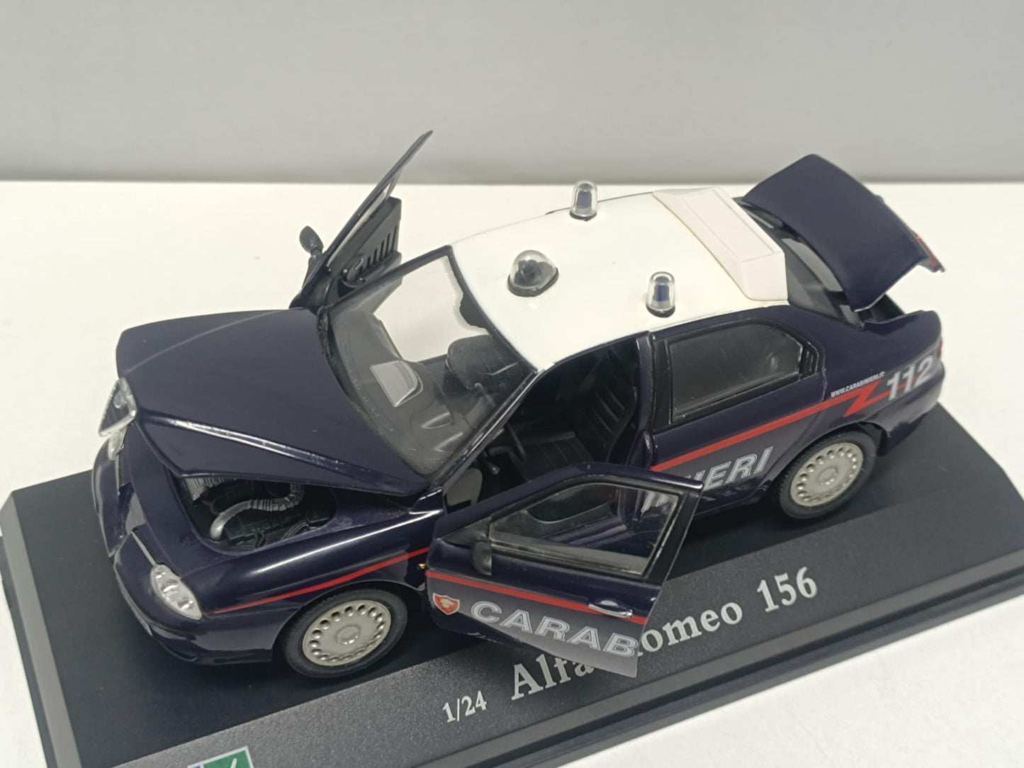 Alfa Romeo 156 Carabinieri Police 1998 Cararama Hongwell 1:24 Usato + Basetta