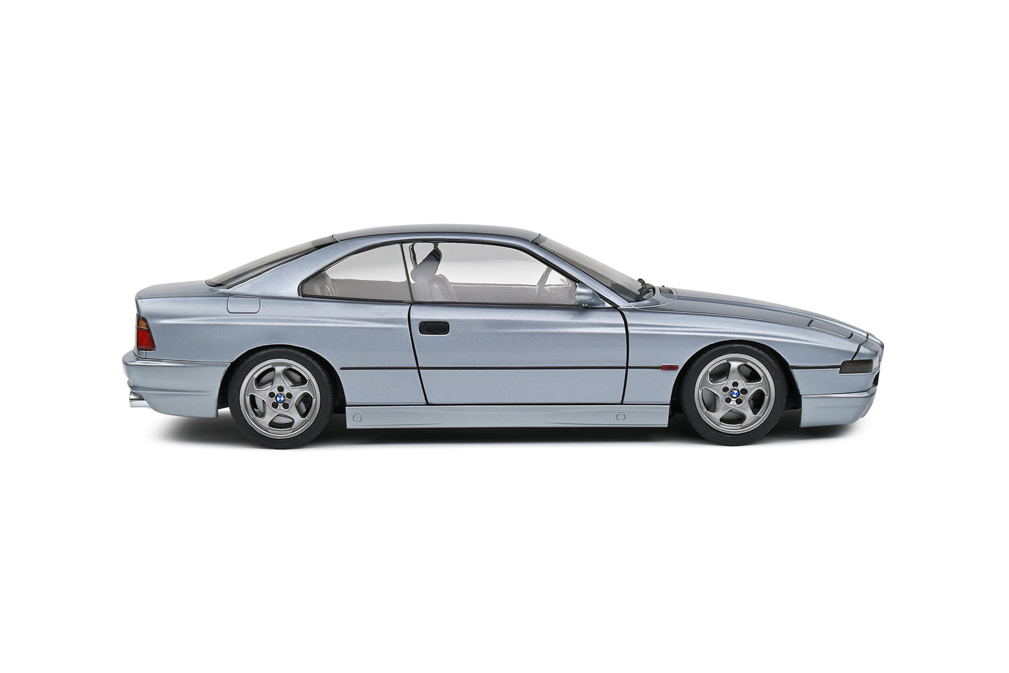 BMW 850 CSI E31 Silver Grey Met 1992 Solido 1:18 Nuovo 1/18