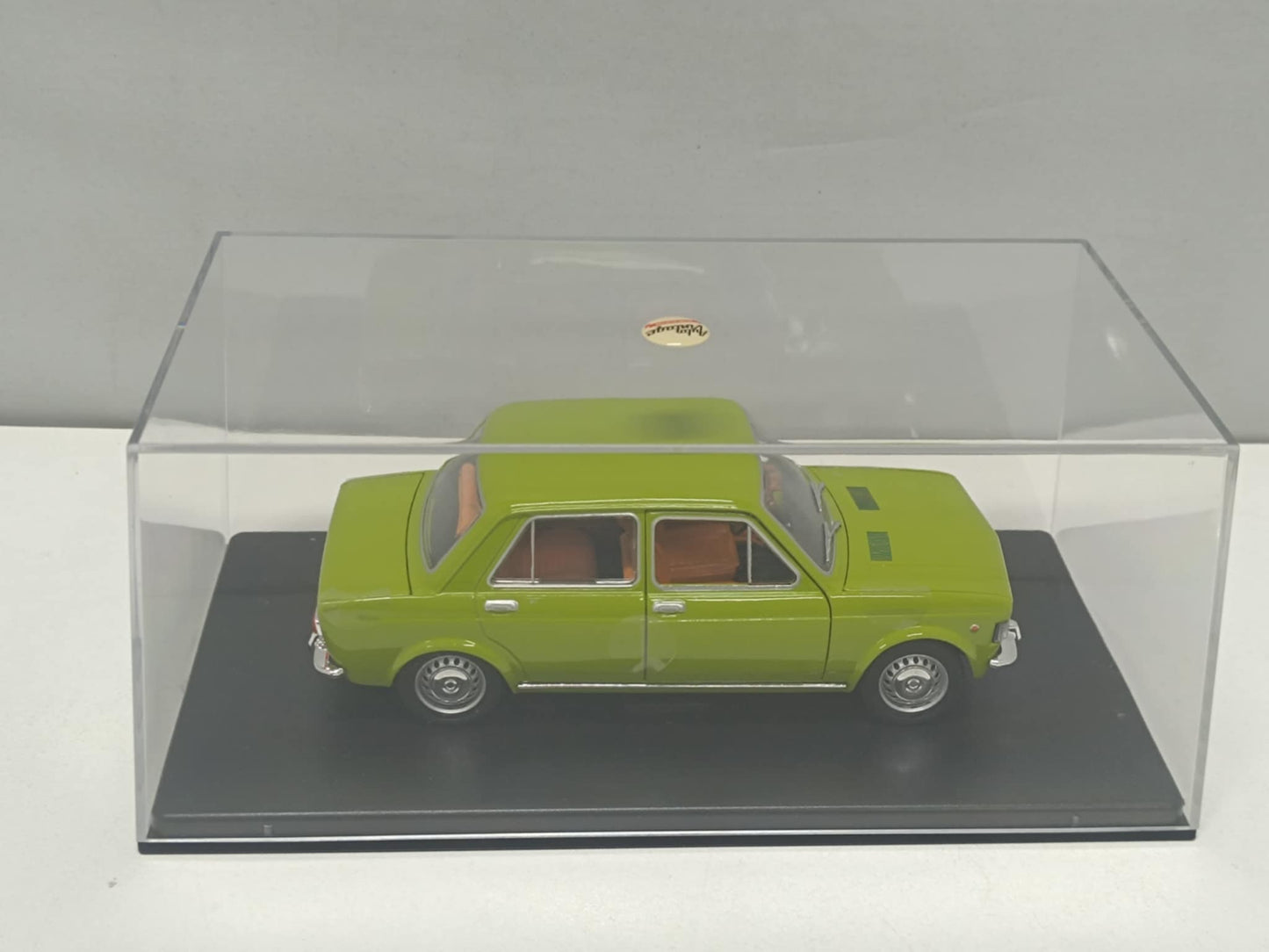 Fiat 128 Berlina Verde 1969 - Edicola Leo Models 1:24 Usato + Teca Rare