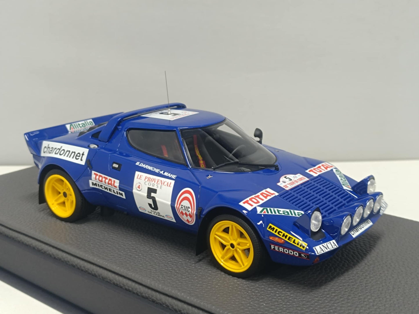 Lancia Stratos HF 1976 Tour De France Rally Winner Top Marques 1:18 Nuovo