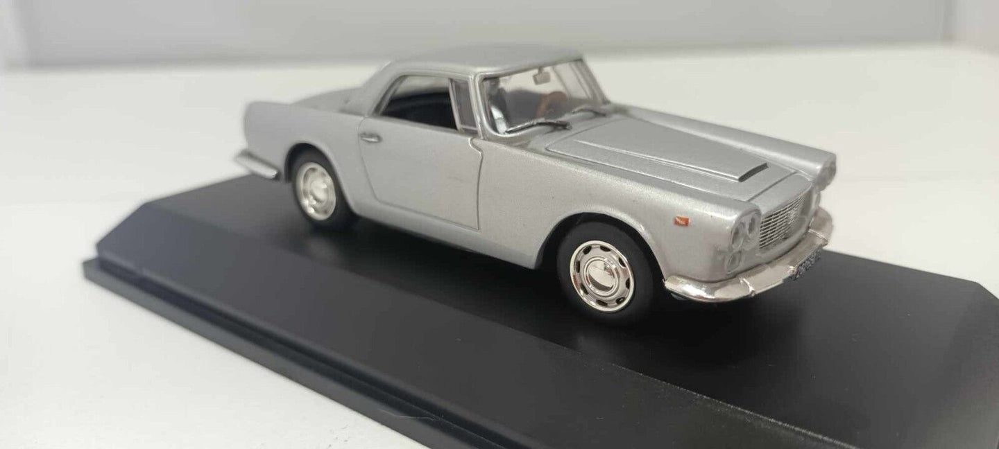 Lancia Flaminia GT Touring Silver Argento Norev 1:43 Usato + Teca
