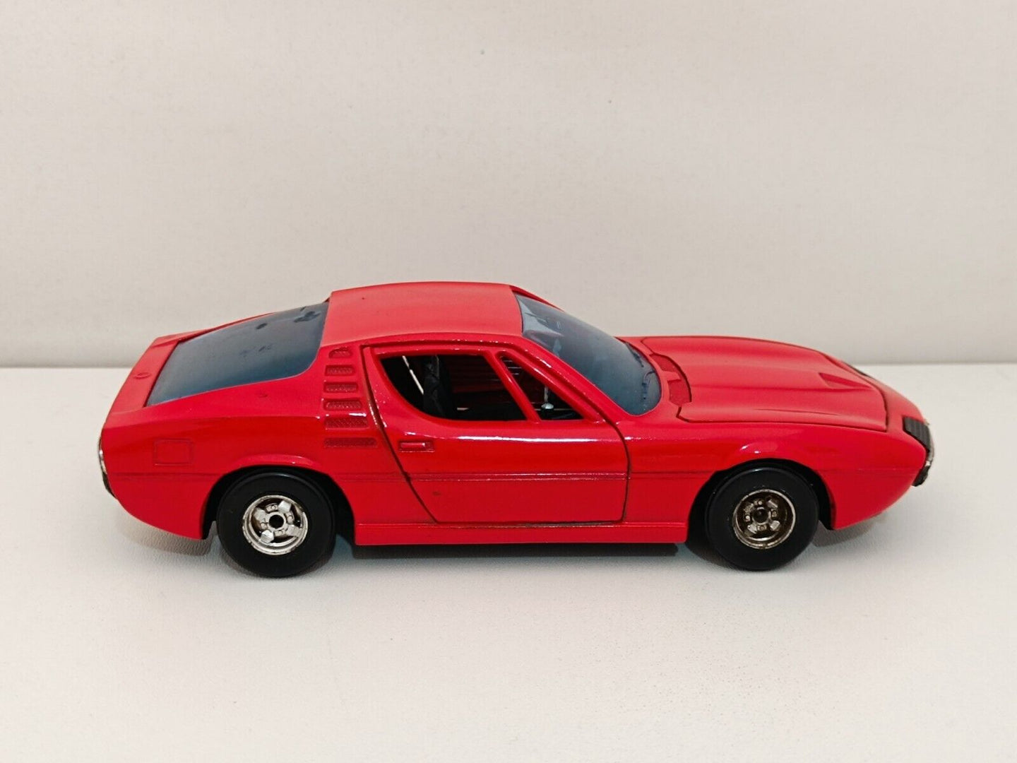 Alfa Romeo Montreal - Politoys 1:25 Vintage Rare GM Shop