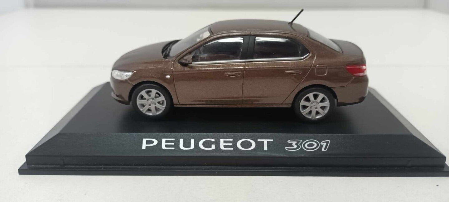 Peugeot 301 4 p 2012 Brown - Norev 1:43 Usato + Teca + Box