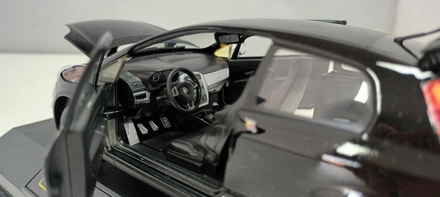 Fiat Abarth Grande Punto Nero Black Motorama 1:24 Usato + Box 1/24 Very Rare 