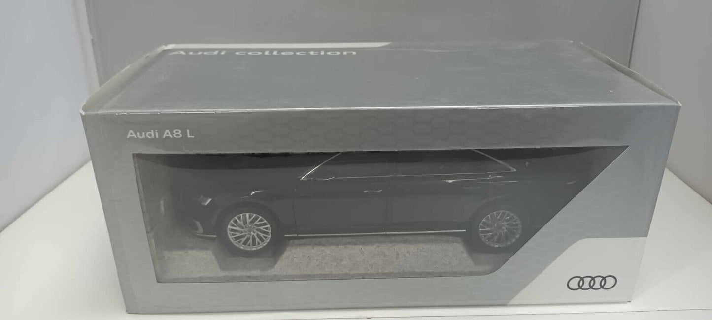 Audi A8 L Mythosschwartz Myth Black Norev 1:18 Audi Collection Usato + Box
