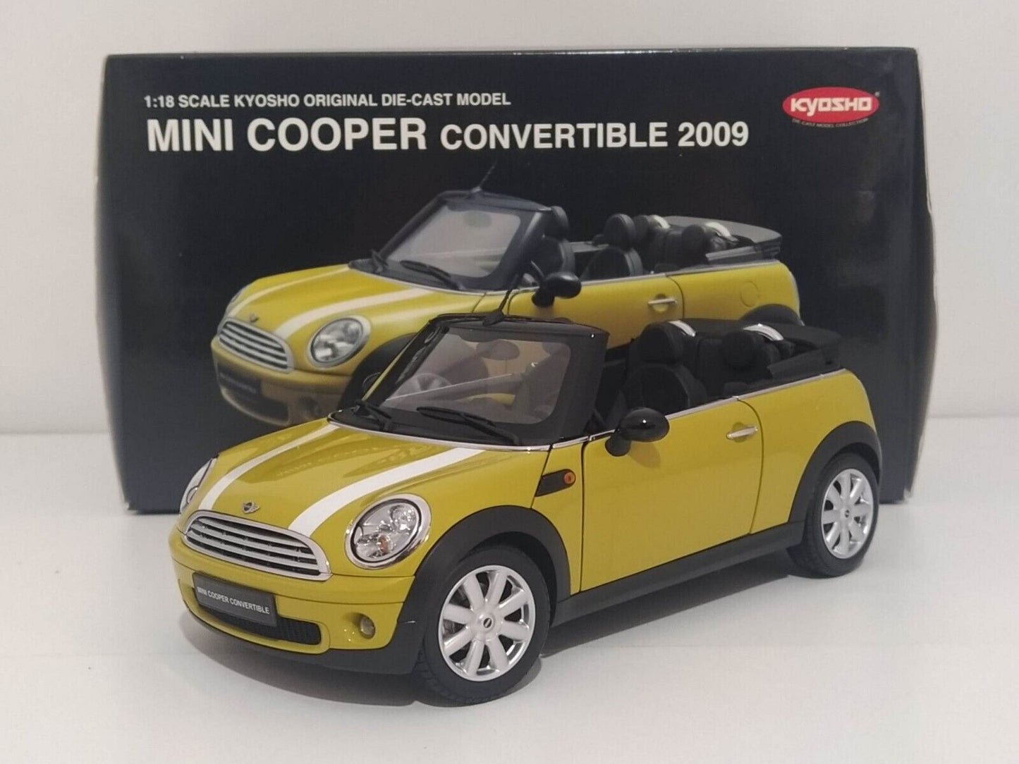 Mini Cooper Convertible 2009 - Kyosho 1:18 GM Shop