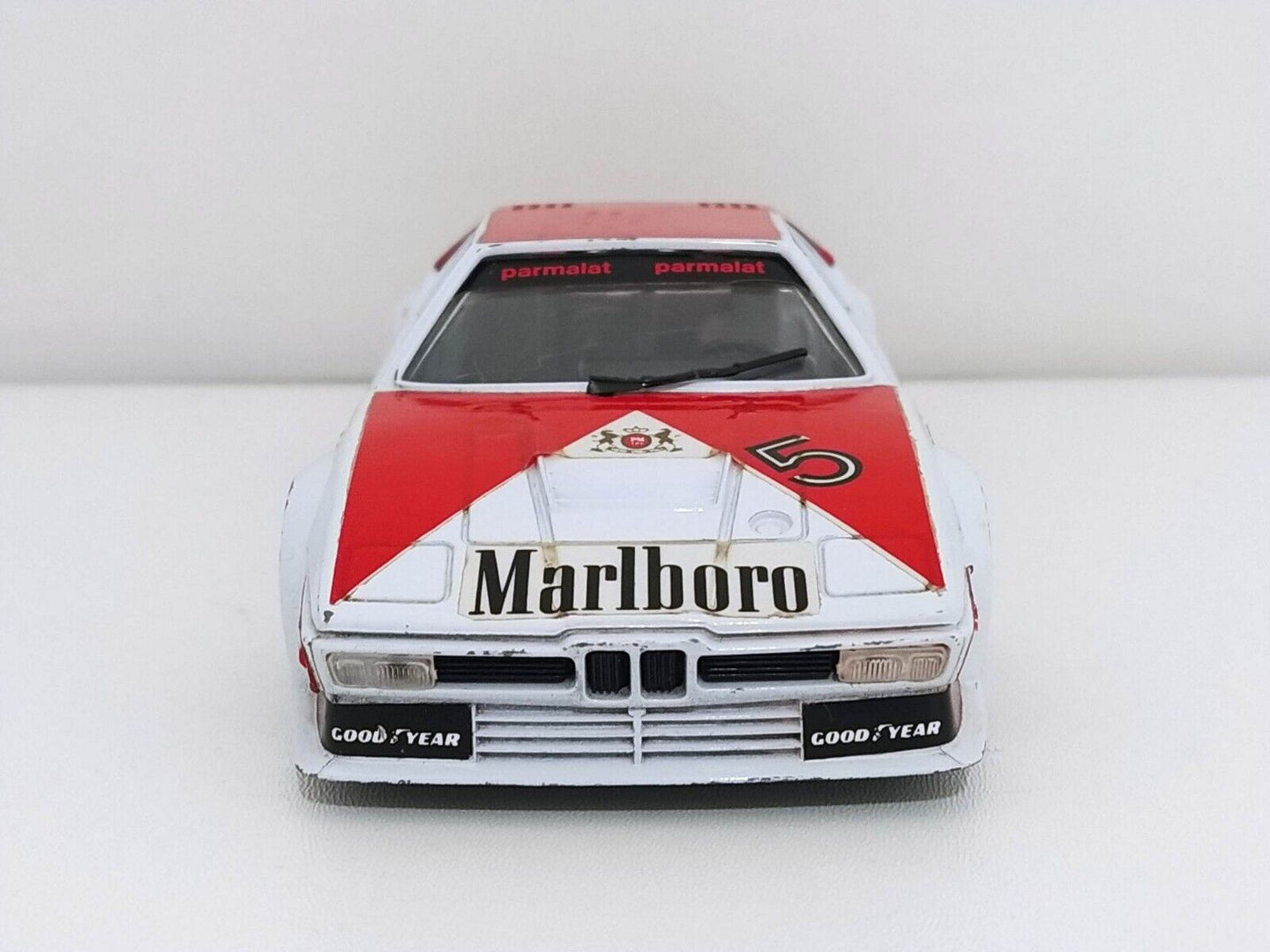 BMW M1 Marlboro - Burago 1:24 GM Shop