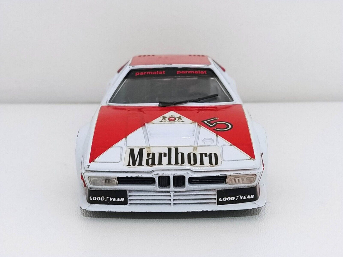 BMW M1 Marlboro - Burago 1:24 GM Shop