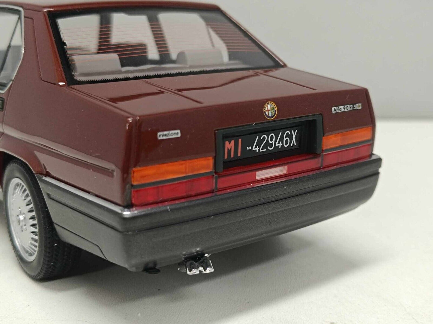 Alfa 90 2.5i Quadrifoglio Oro 1985 Opale Metallizzato Laudoracing 1:18 Usato