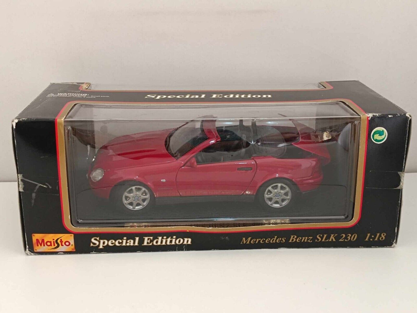 Mercedes-Benz SLK 230 - Maisto 1:18 GM Shop