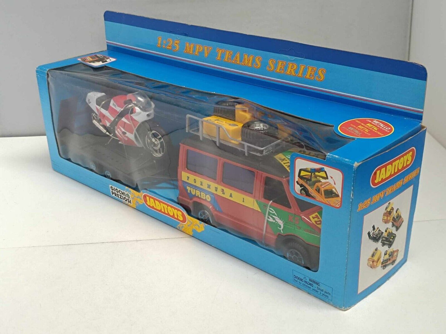Iveco Daily Formula 1 MPV Teams Series 1:25 Rare Jaditoys 1:25  Nuovo Vintage