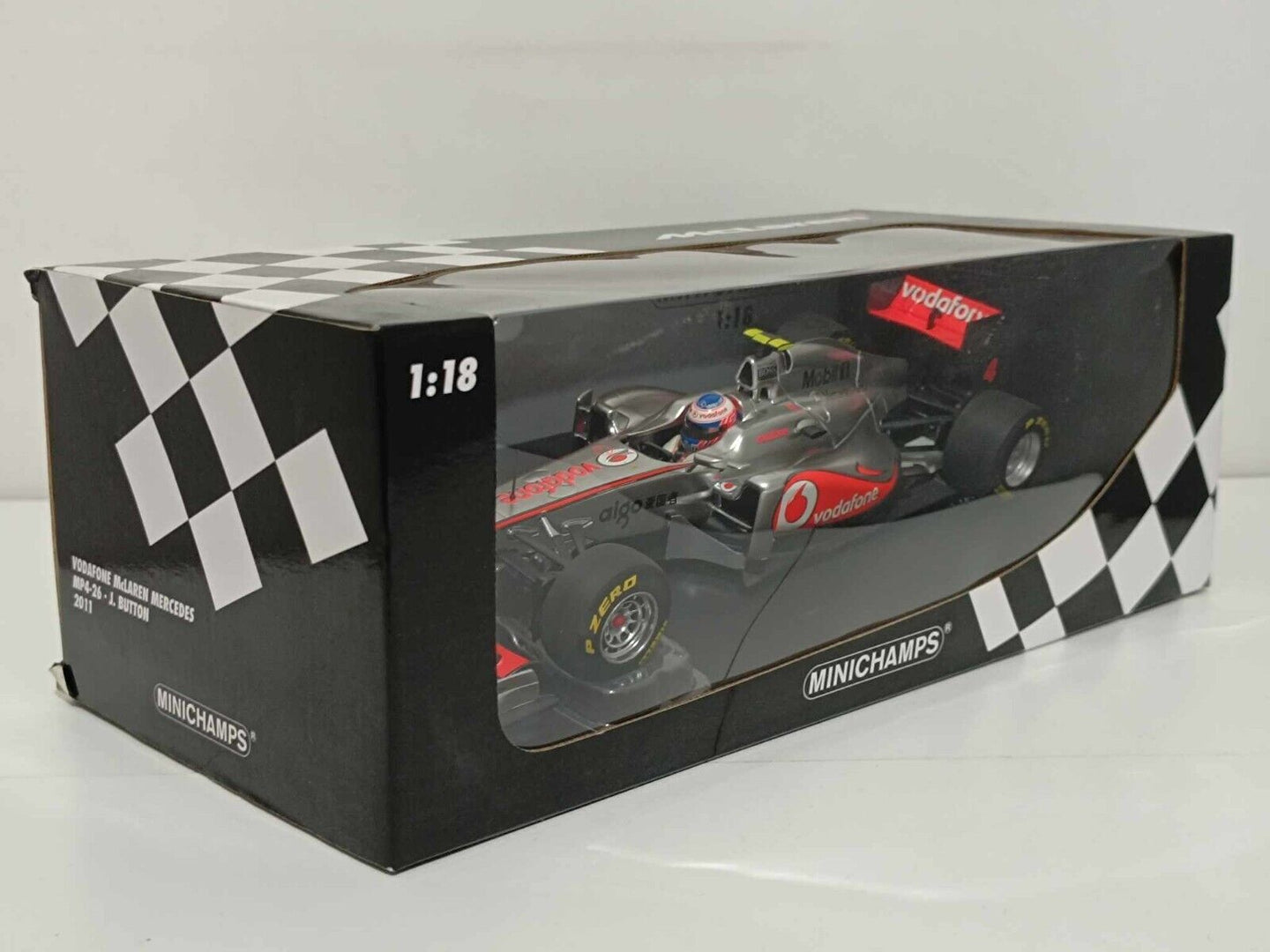 McLaren Mercedes Mp4-26 Vodafone J.Button (2011) - Minichamps 1:18 GM Shop