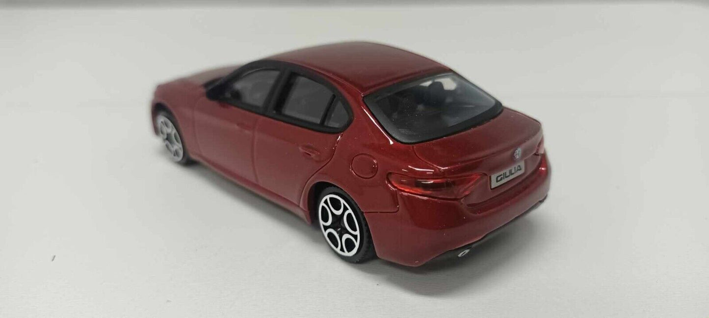 Alfa Romeo Giulia Burago Street Fire 1:43 Rosso Usato + Box GM Shop