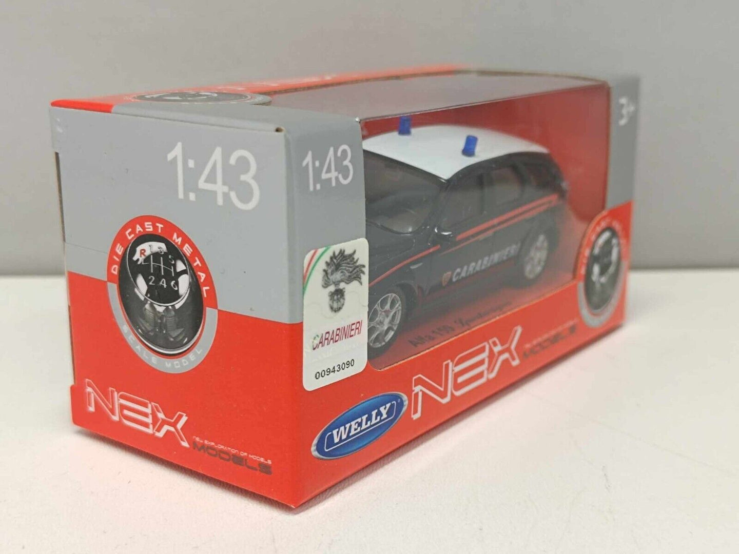 Alfa Romeo 159 Sportwagon 2006 Carabinieri Police Welly Nex 1:43 Nuovo