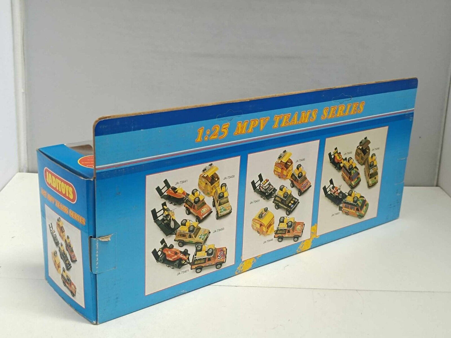 Iveco Daily Formula 1 MPV Teams Series 1:25 Rare Jaditoys 1:25  Nuovo Vintage