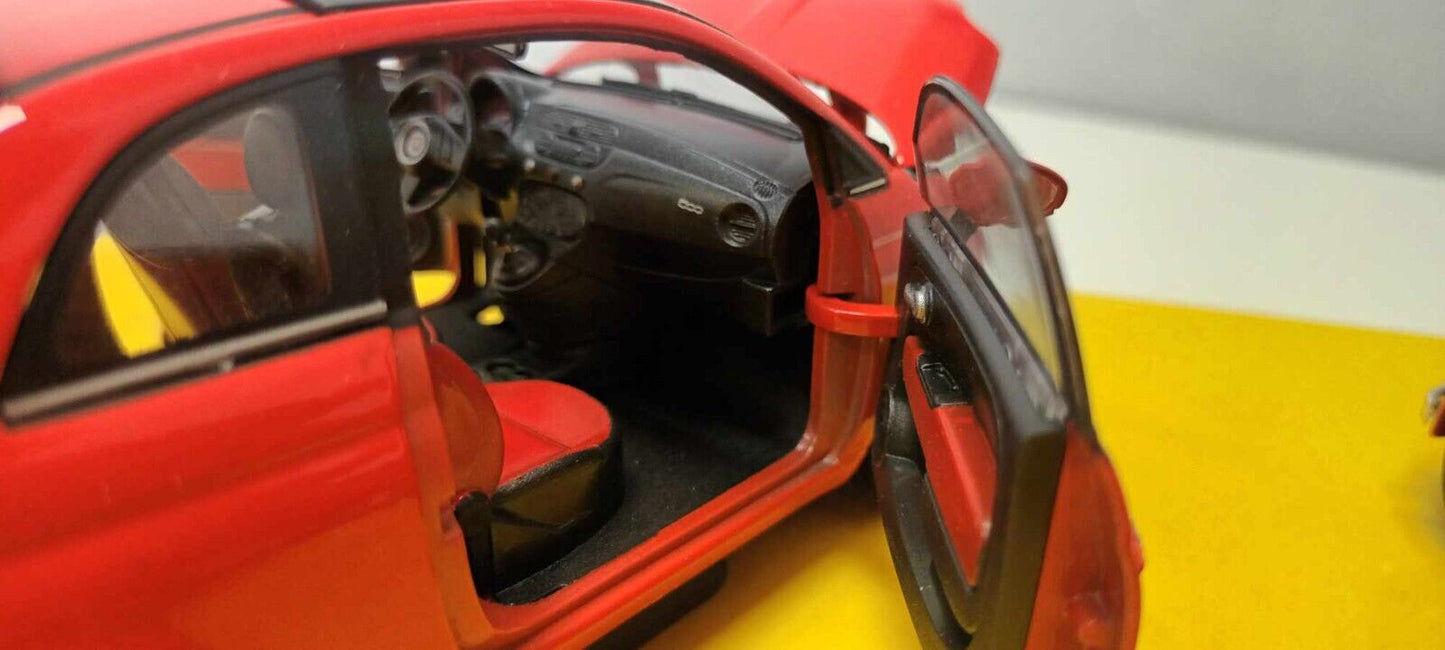 Set Fiat 500 Coppia Nuova + Antica Rosso Motorama 1:24 Usato + Box GM Shop