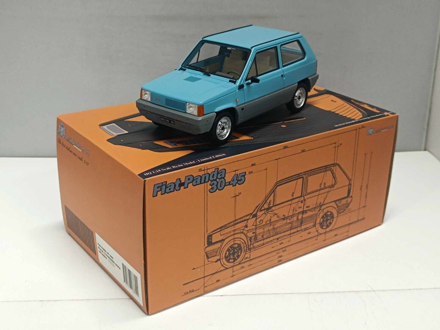 Fiat Panda 45 - 1980 Azzurro Bahia Laudoracing 1:18 Nuovo LM132A2-2