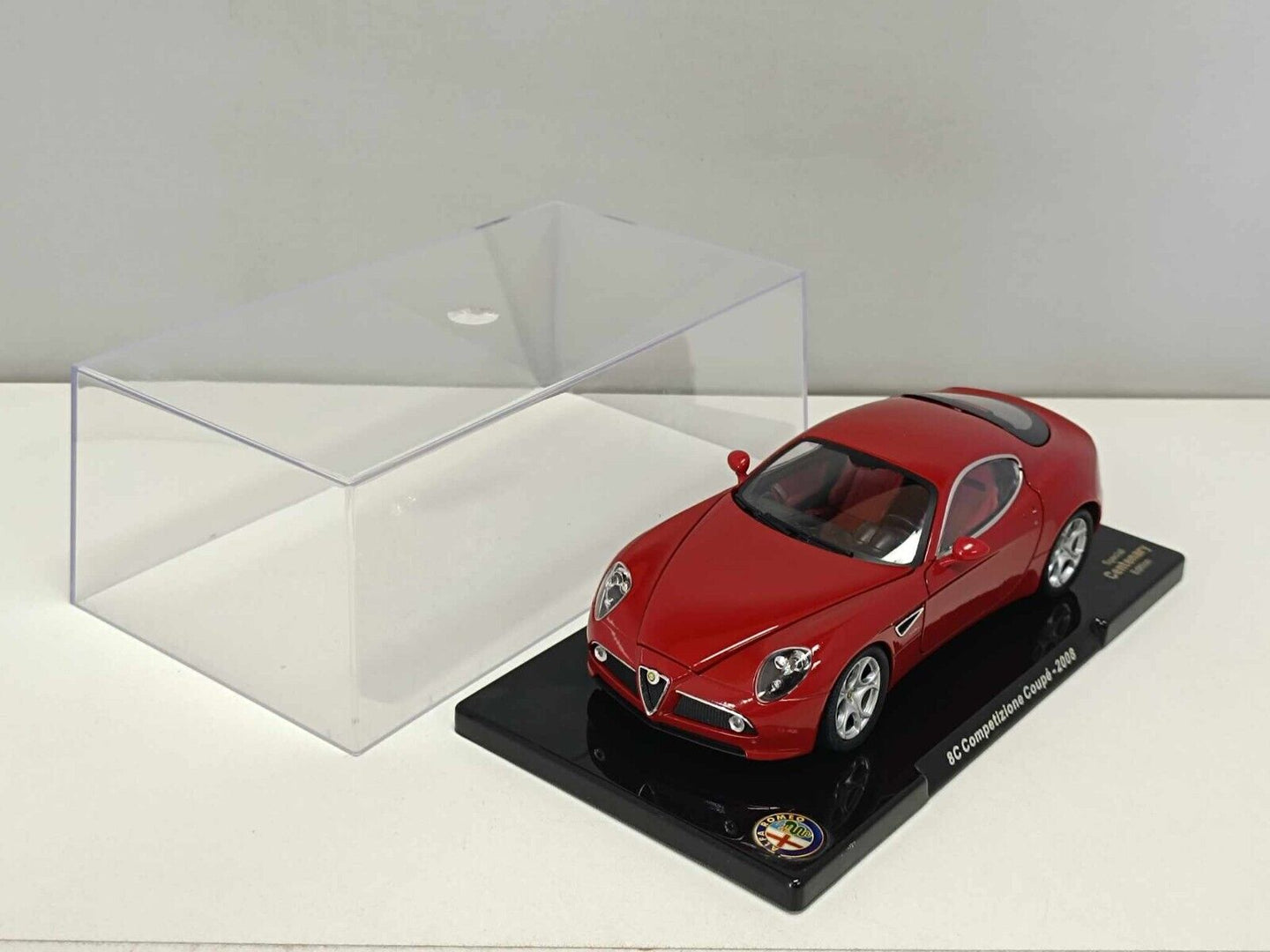 Alfa Romeo 8c Competizione Coupé 2008 Edicola Centenario 1:24 Usato + Teca