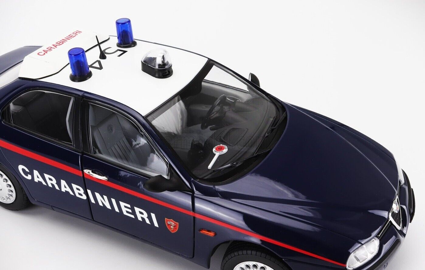Alfa Romeo 156 2.0 Twin Spark Carabinieri Police 1997 Mitica 1:18 Nuovo 1/18