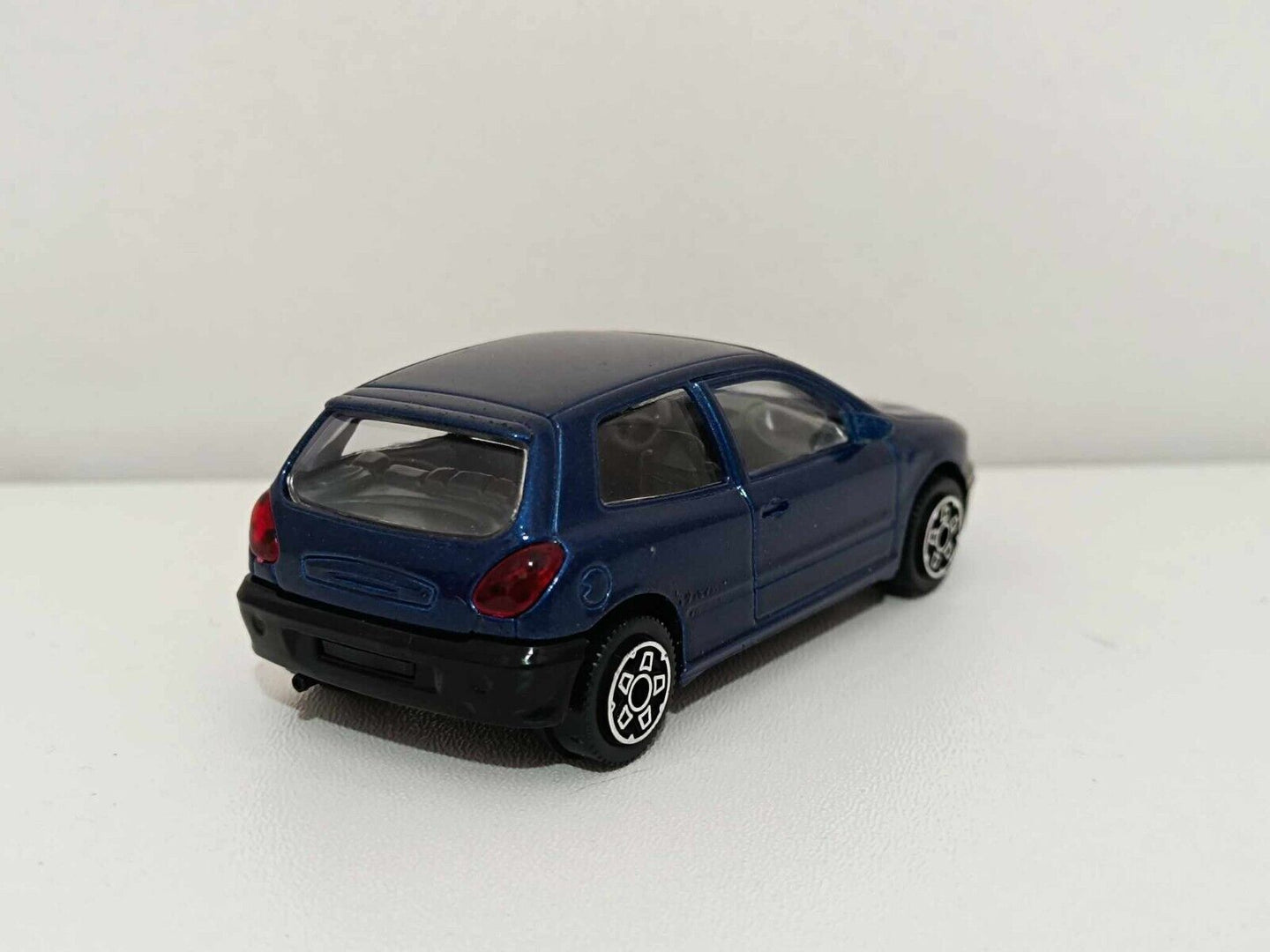 Fiat Bravo (Blu Met) - Burago 1:43 GM Shop