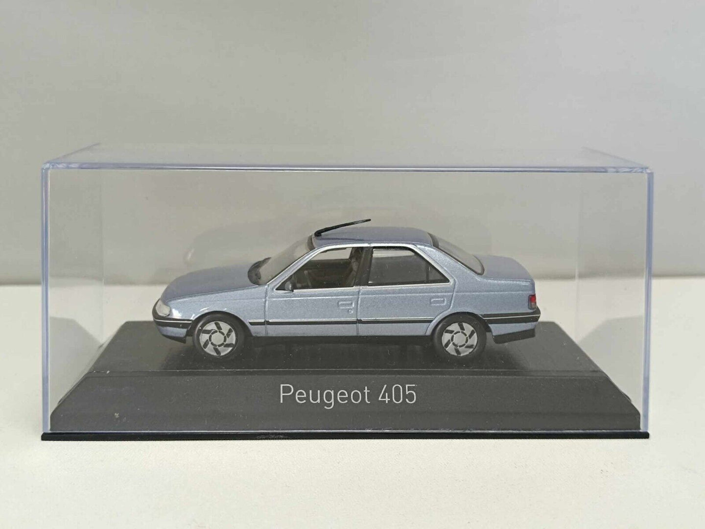 Peugeot 405 Grey Met Grigio Metallizzato - Norev 1:43 Usato + Box + Teca Rare