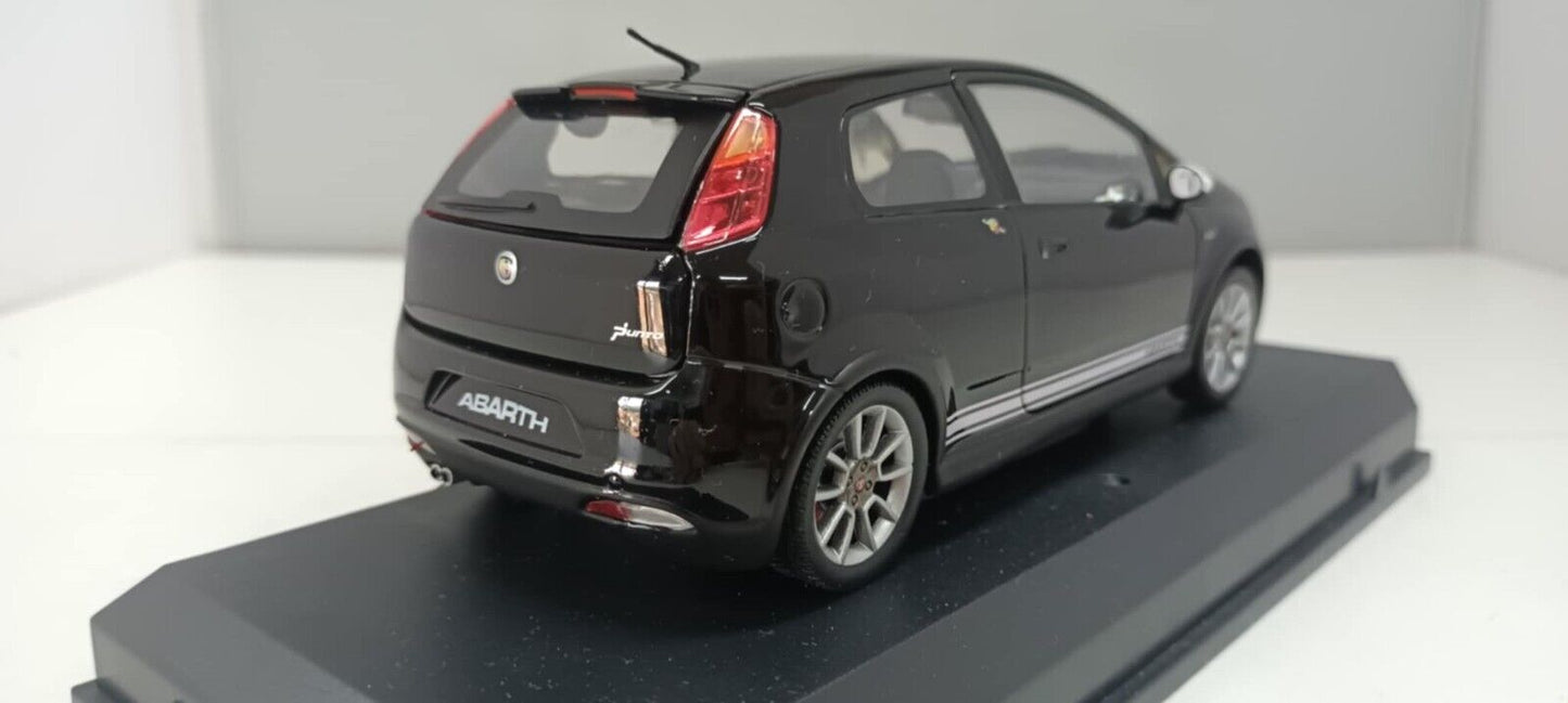 Fiat Abarth Grande Punto Nero Black Motorama 1:24 Usato + Box 1/24 Very Rare 
