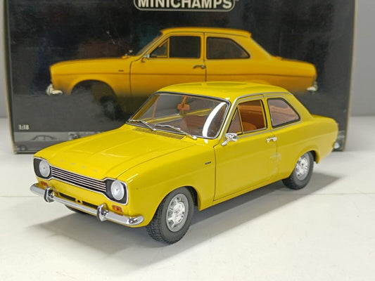 Ford Escort I Street 1971 Giallo Yellow Minichamps 1:18 Usato + Box 1/18