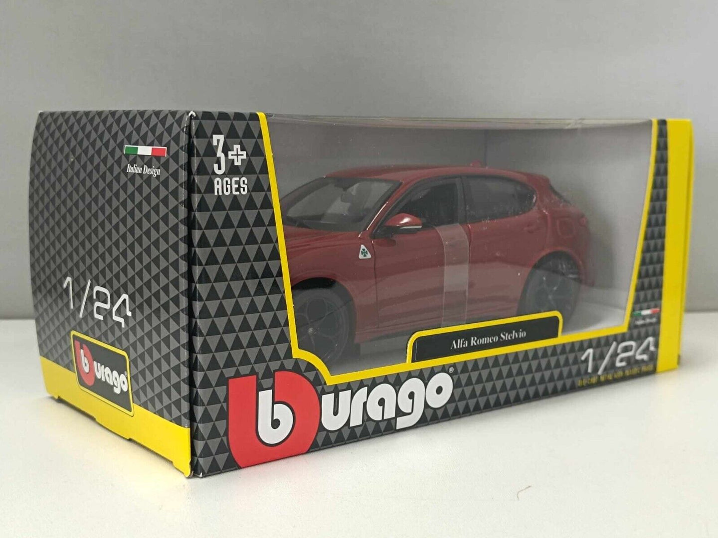 Alfa Romeo Stelvio Burago 1:24 Rosso Metallizzato Nuovo