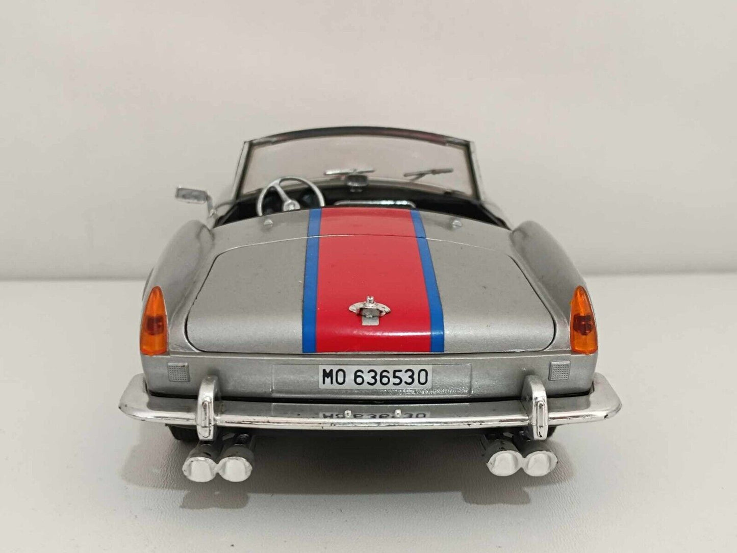 Ferrari 250 California #22 - Polistil 1:16 GM Shop
