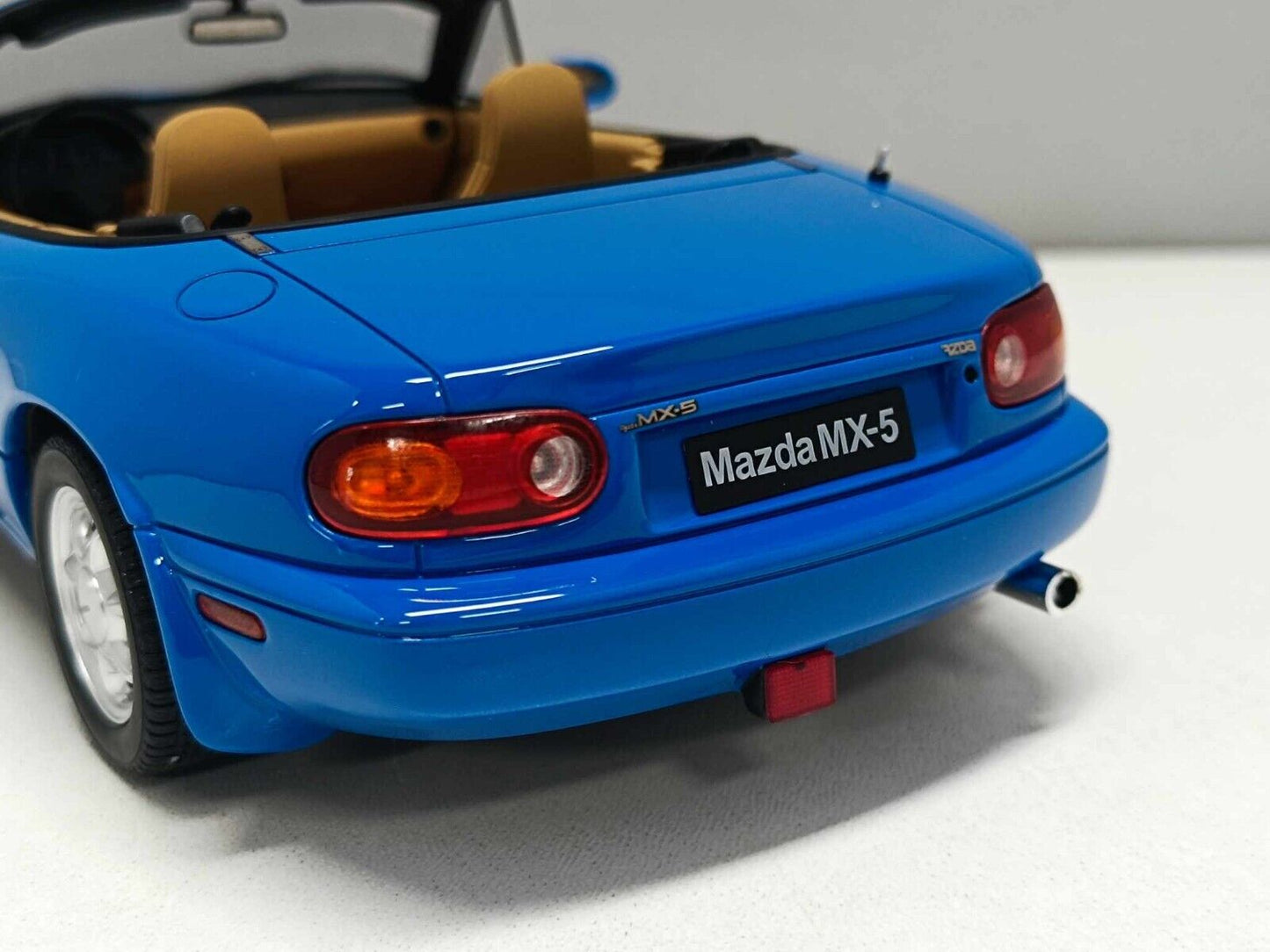 Mazda MX-5 NA Blue 1990 - Ottomobile 1:18 Usato + Box Limited Edition