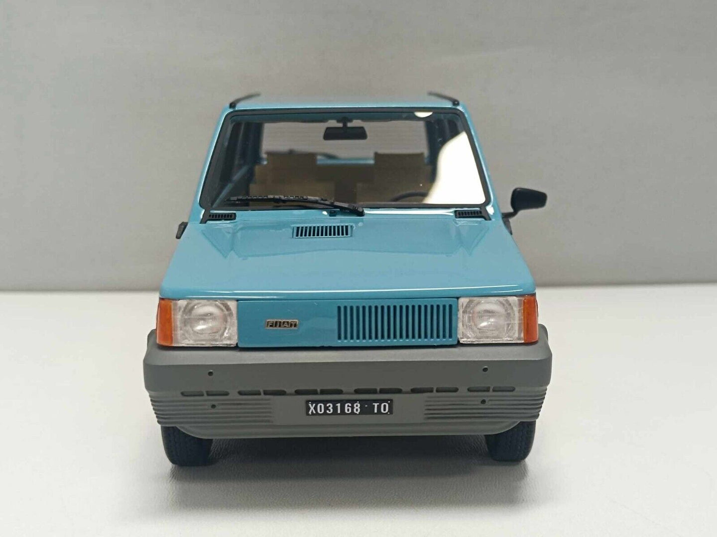 Fiat Panda 45 - 1980 Azzurro Bahia Laudoracing 1:18 Nuovo LM132A2-2