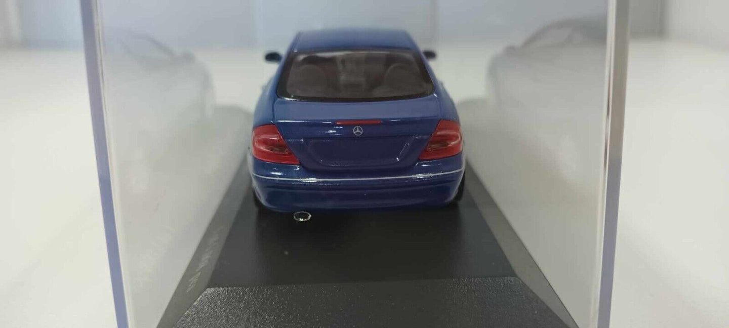 Minichamps Mercedes-Benz CLK-Klasse 1:43 Jaspisblau Metallic Limited Edition