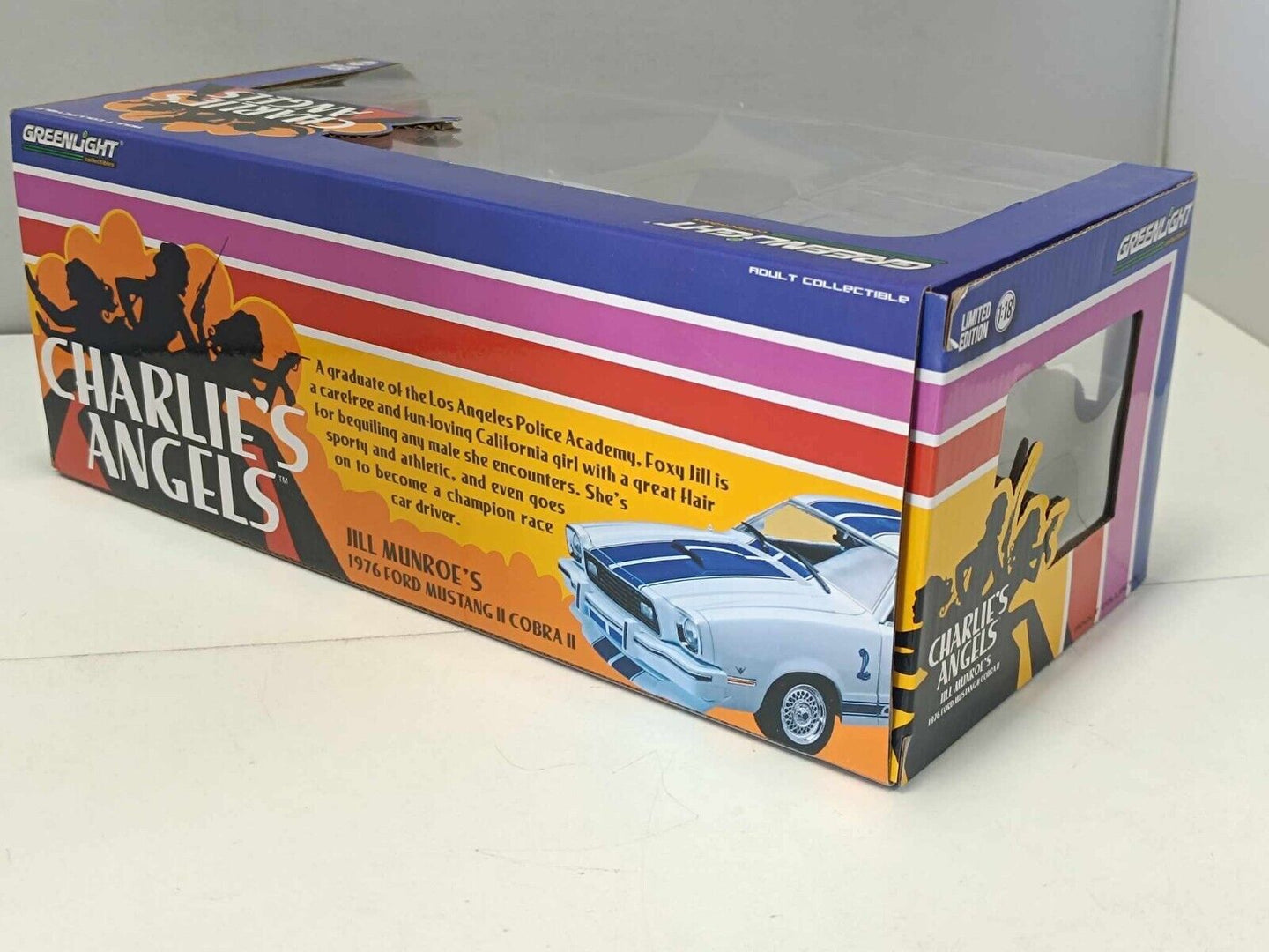 Ford Mustang II Cobra II 1976 Jill Munroe's - Charlie's Angels - Greenlight 1:18