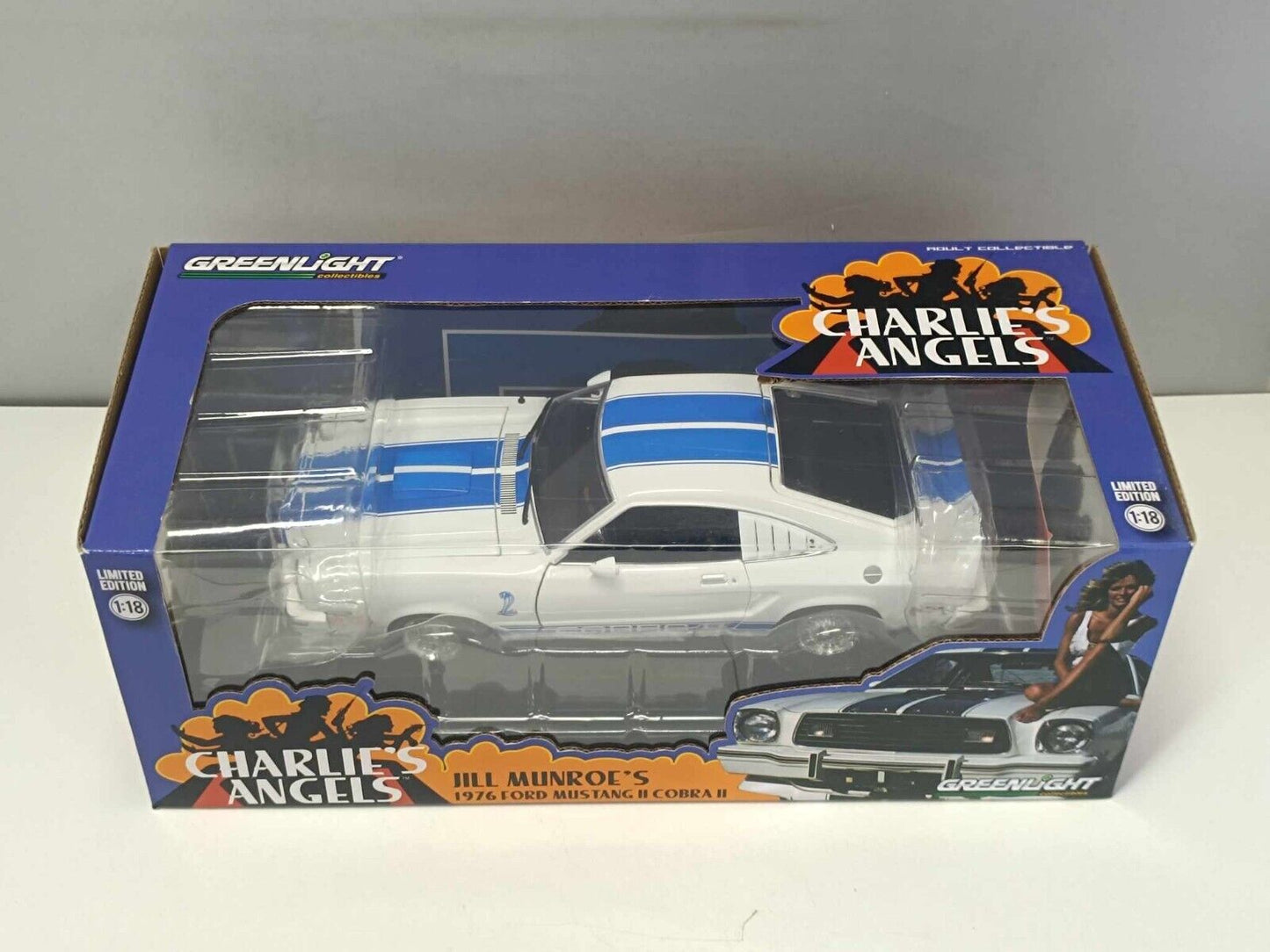 Ford Mustang II Cobra II 1976 Jill Munroe's - Charlie's Angels - Greenlight 1:18