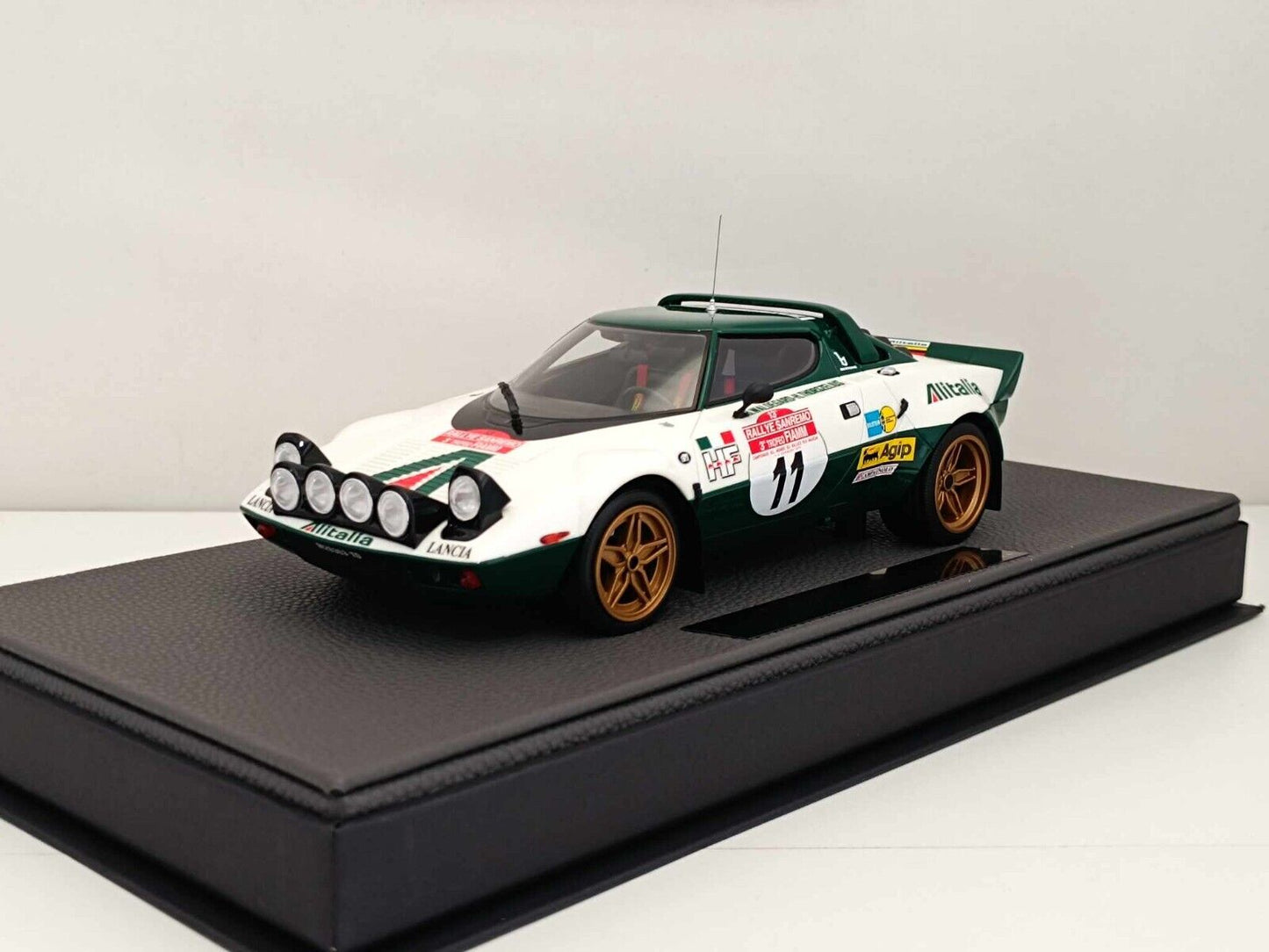 Lancia Stratos HF Rally Sanremo (1975) #11 - Top Marques 1:18 GM Shop