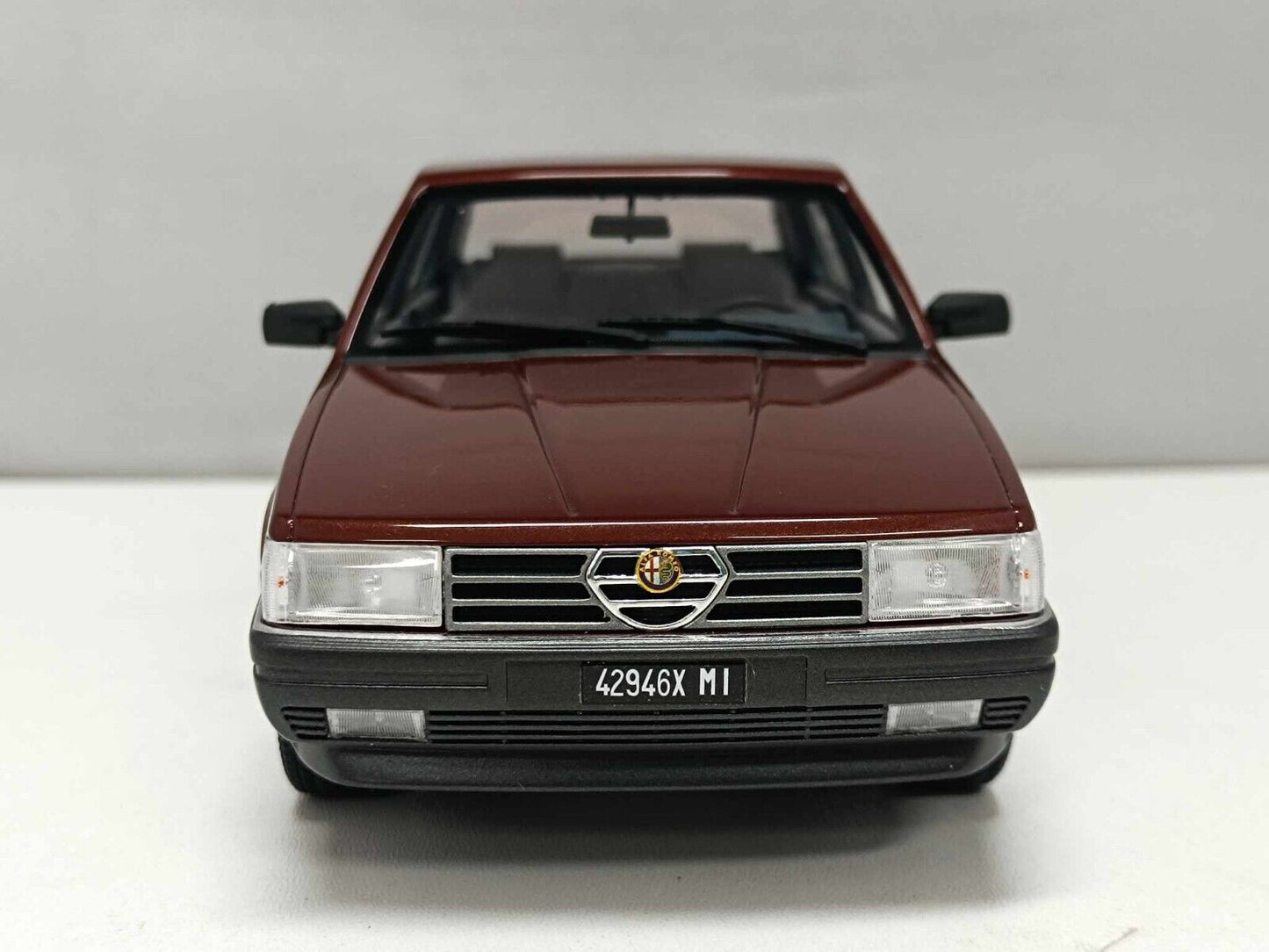 Alfa 90 2.5i Quadrifoglio Oro 1985 Opale Metallizzato Laudoracing 1:18 Usato