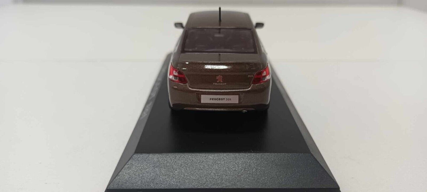Peugeot 301 4 p 2012 Brown - Norev 1:43 Usato + Teca + Box