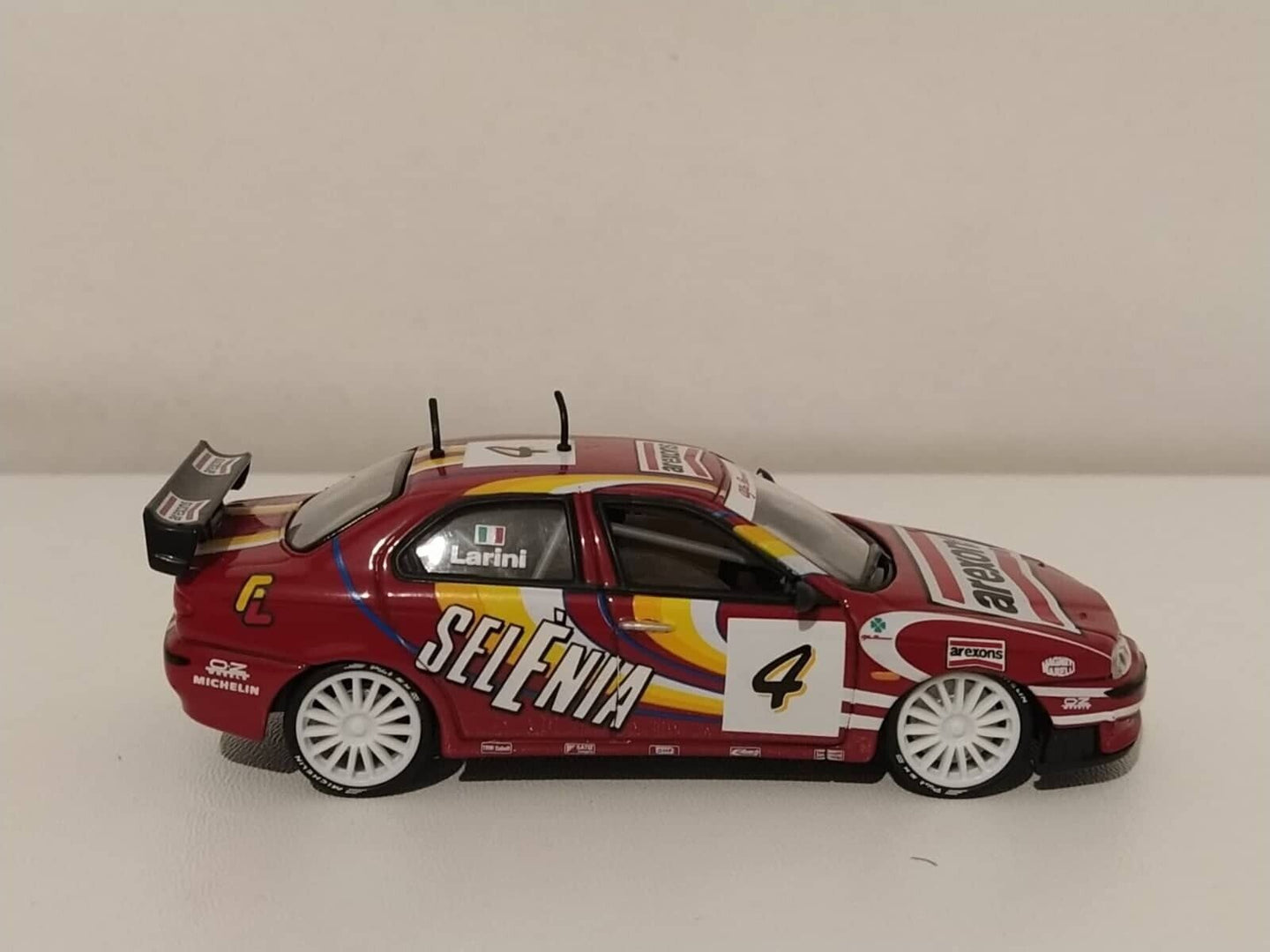 Alfa Romeo 156 Super Turismo Larini #4 - Solido 1:43 GM Shop