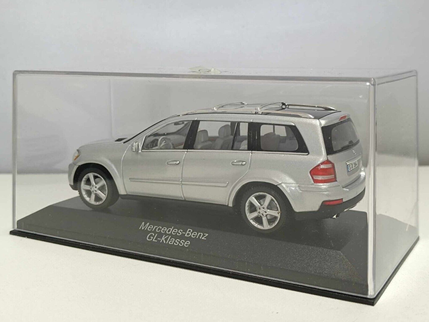 Mercedes-Benz Classe GL GL-Klasse Minichamps 1:43 Iridium Silver Usato GM Shop