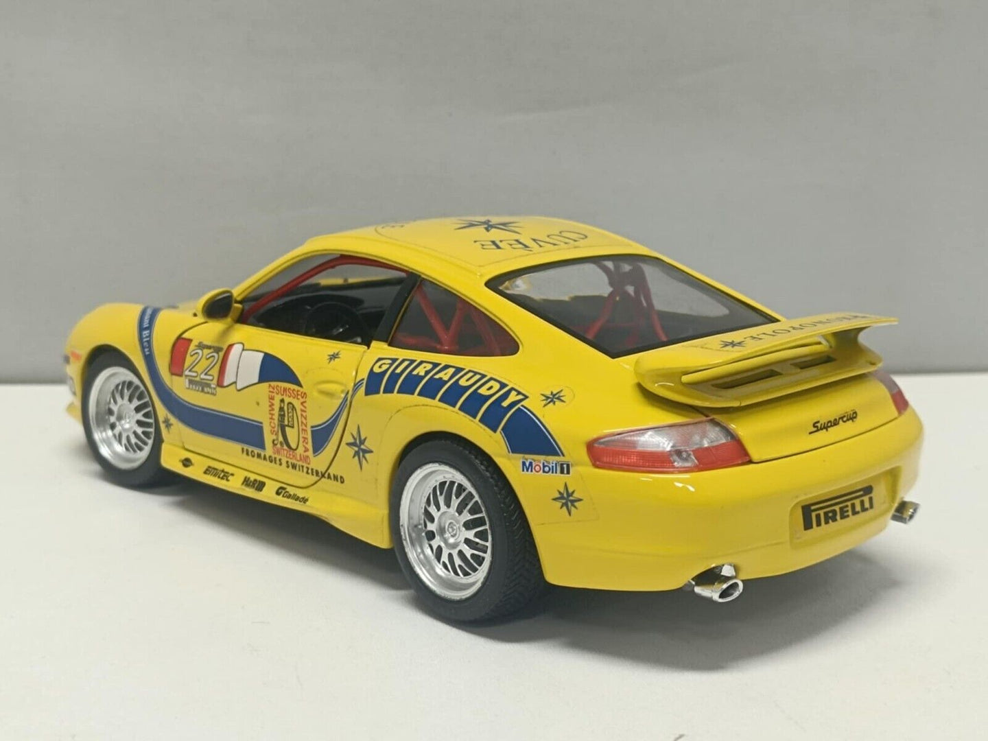 Porsche 911 GT3 CUP #22 - Burago 1:18 Usato + Box Made in Italy 1/18