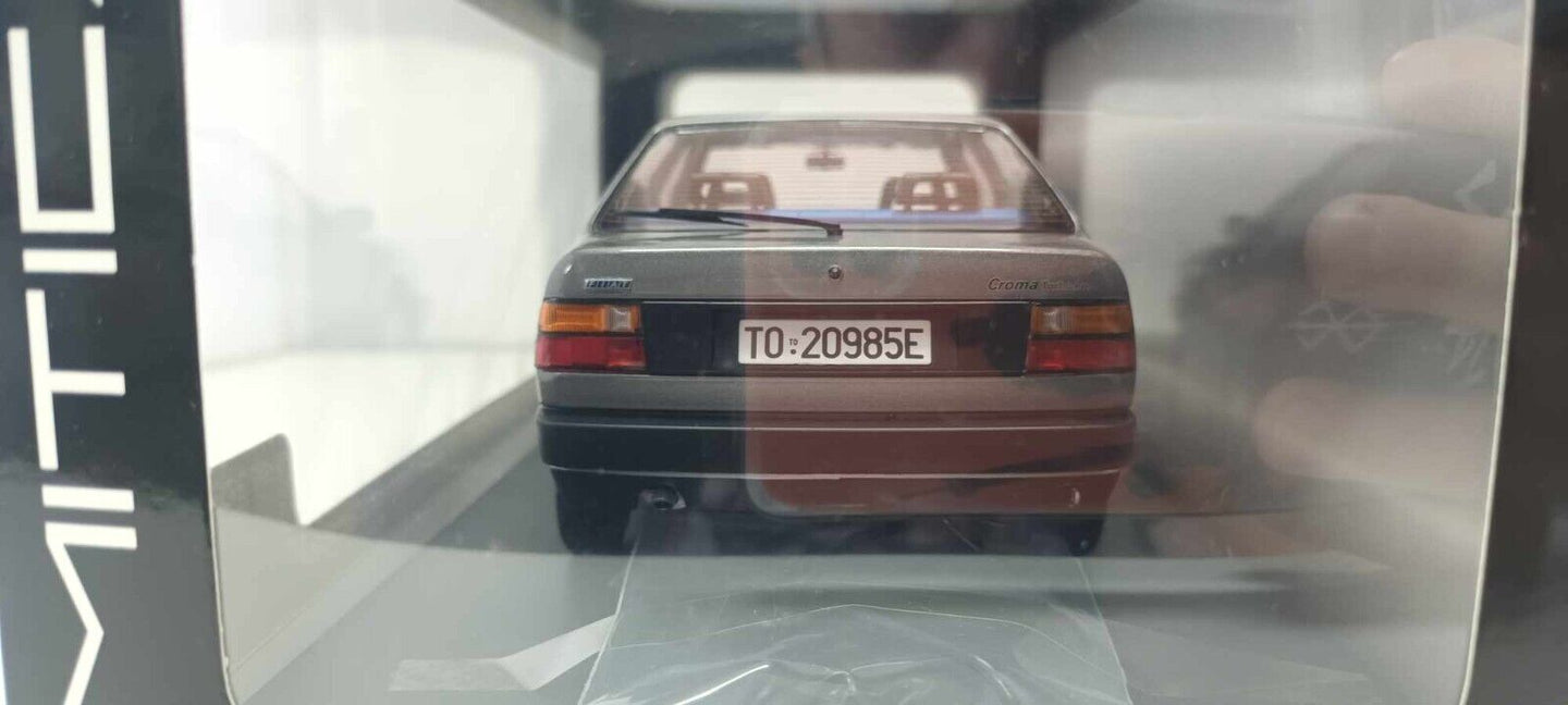 Fiat Croma 2.0 Turbo IE 1985 Polar Grey Grigio Met 683 Mitica 1:18 Nuovo 1/18