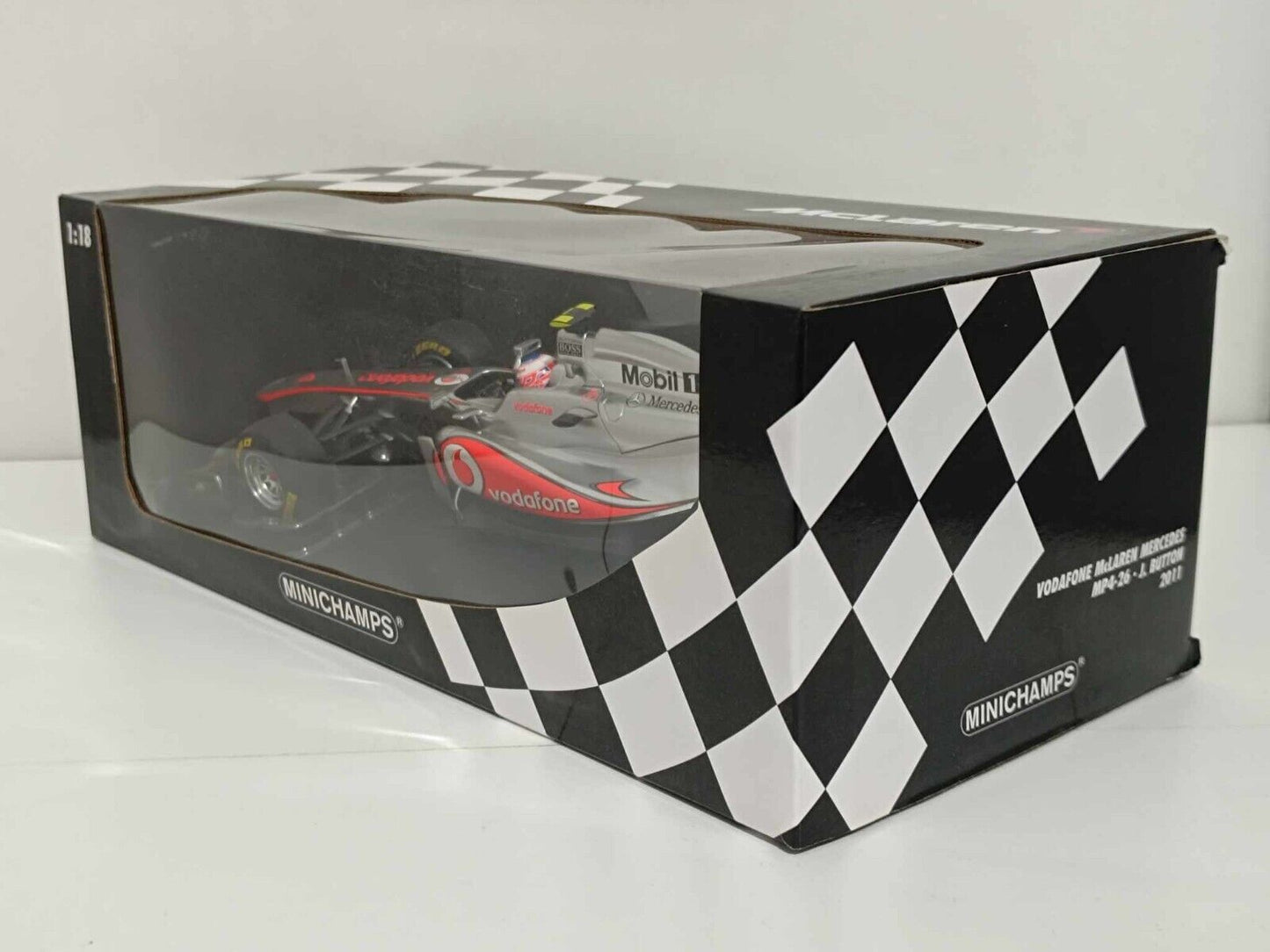 McLaren Mercedes Mp4-26 Vodafone J.Button (2011) - Minichamps 1:18 GM Shop