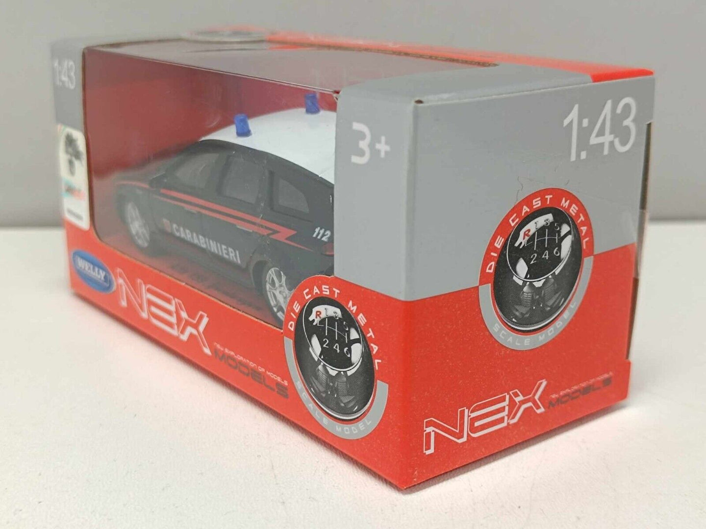 Alfa Romeo 159 Sportwagon 2006 Carabinieri Police Welly Nex 1:43 Nuovo
