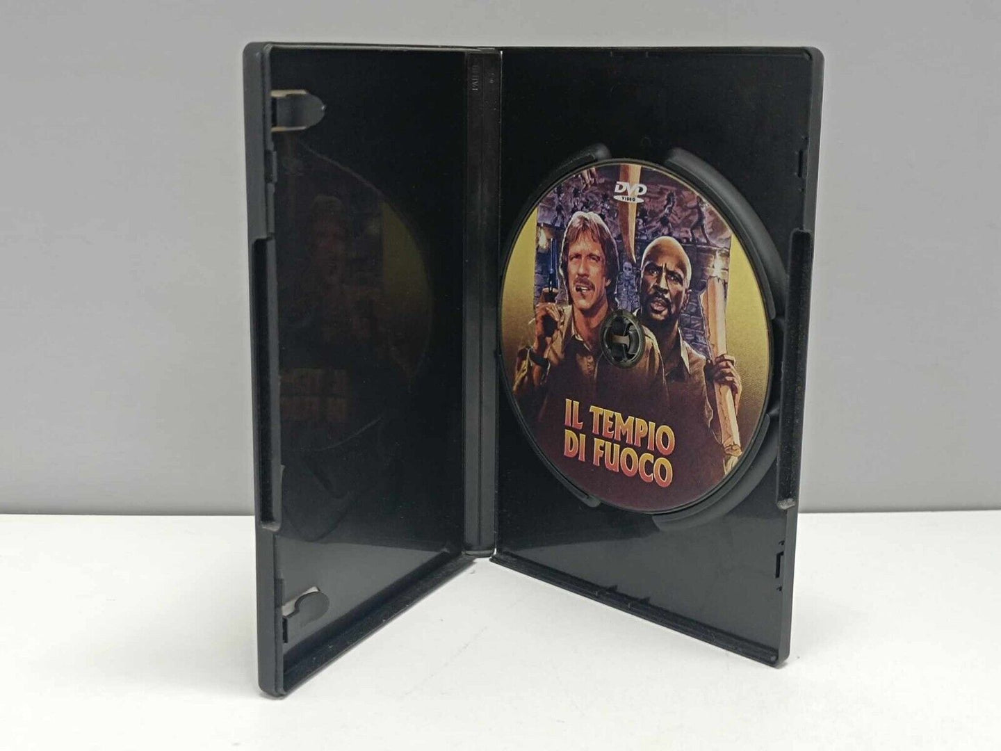 Il Tempio Di Fuoco Film DVD Italiano Usato Ita Chuck Norris